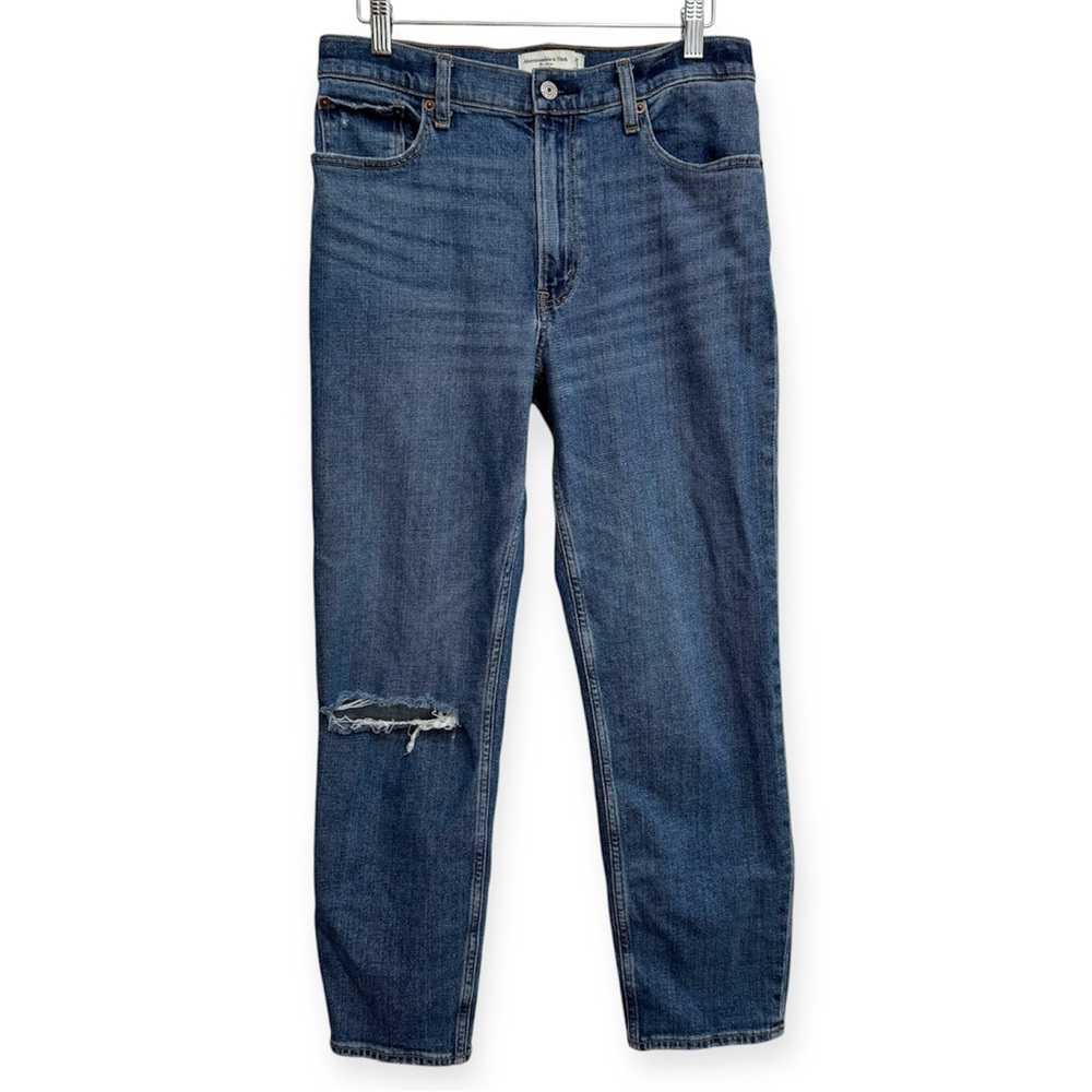 Abercrombie & Fitch The Mom High Rise Jeans Distressed‎ 28/6